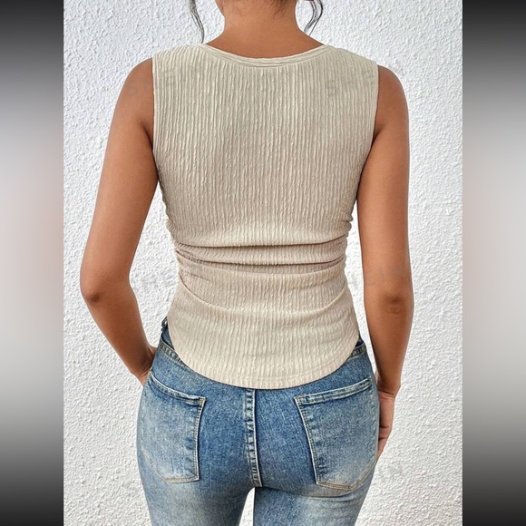 RUCHED TANK - Picture 3 of 3